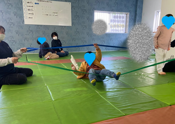 ゴムバンドあそび